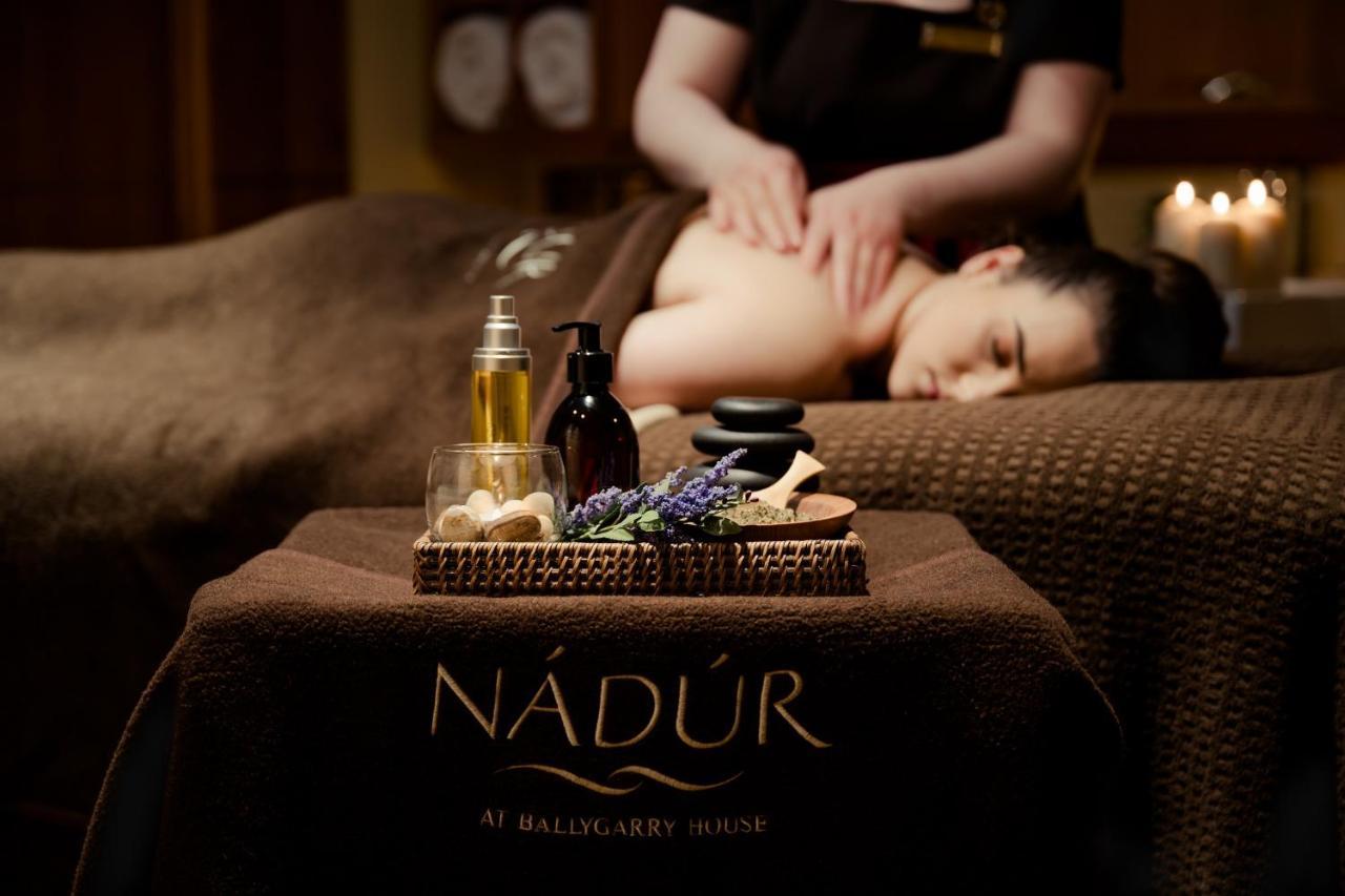 Ballygarry Estate Hotel & Spa 特拉利 外观 照片