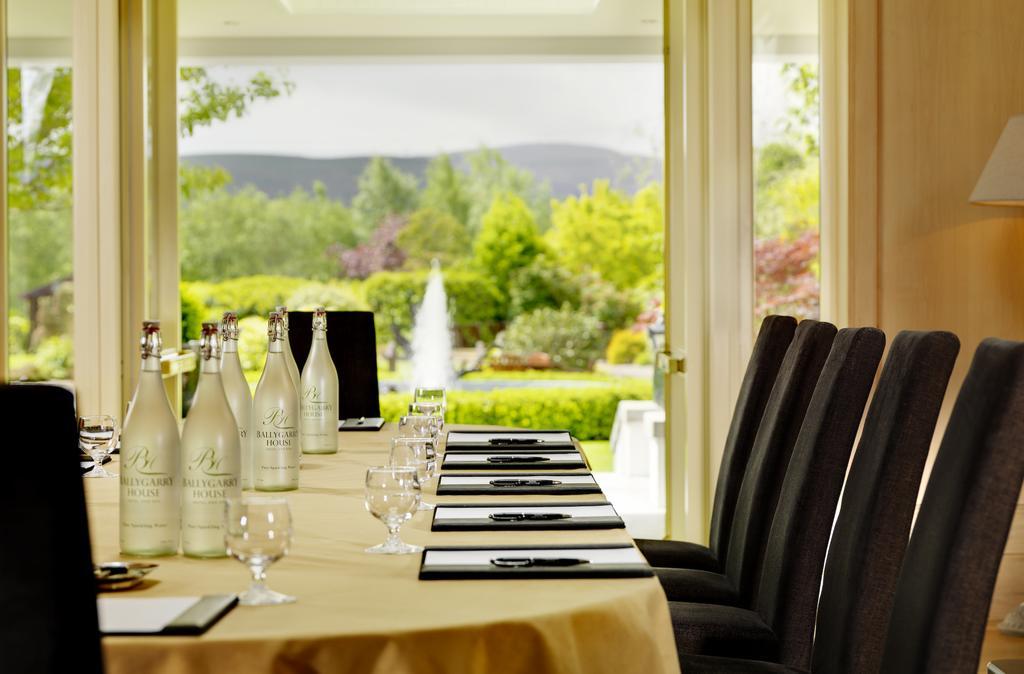 Ballygarry Estate Hotel & Spa 特拉利 外观 照片