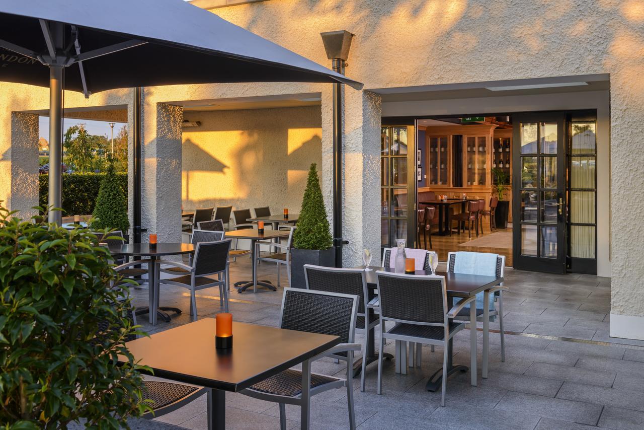 Ballygarry Estate Hotel & Spa 特拉利 外观 照片